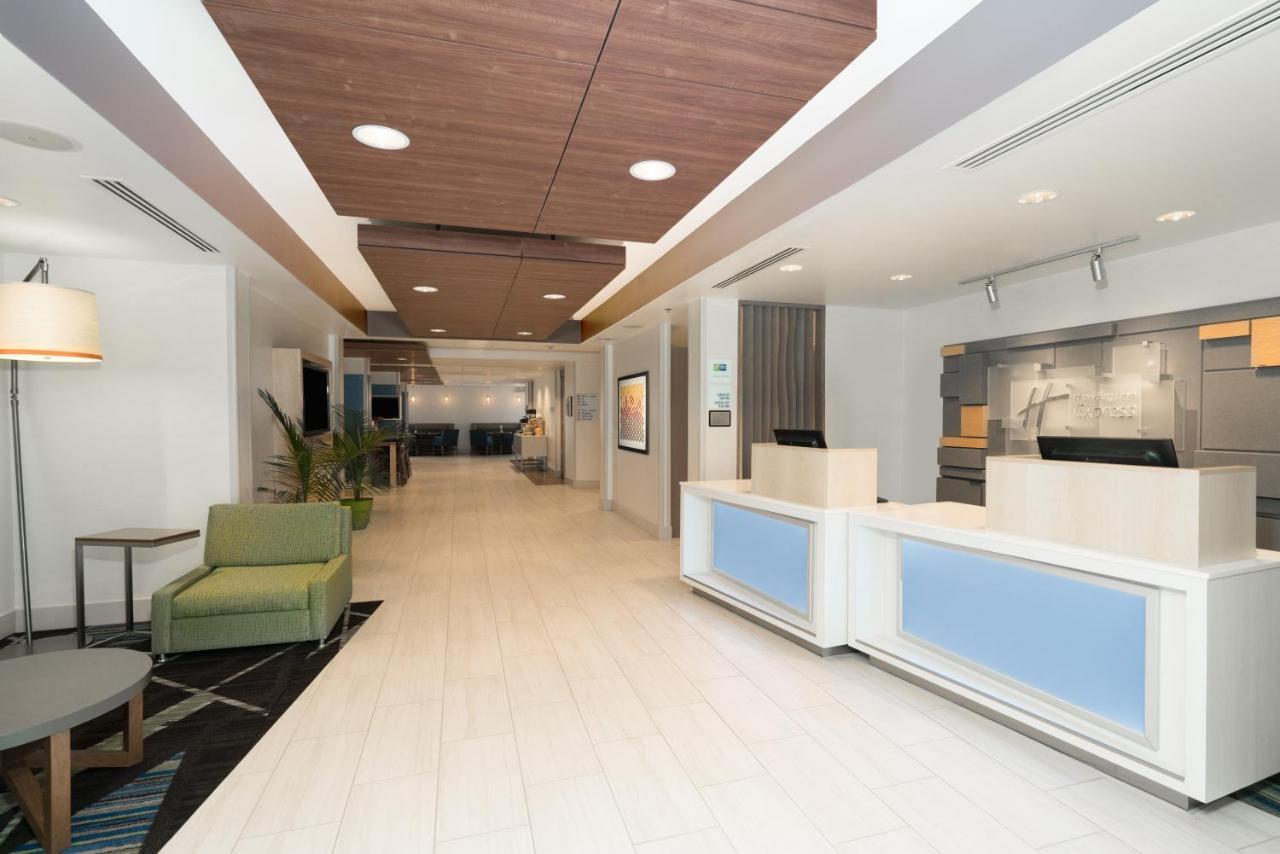 Holiday Inn Express Radcliff Fort Knox By Ihg Exteriér fotografie