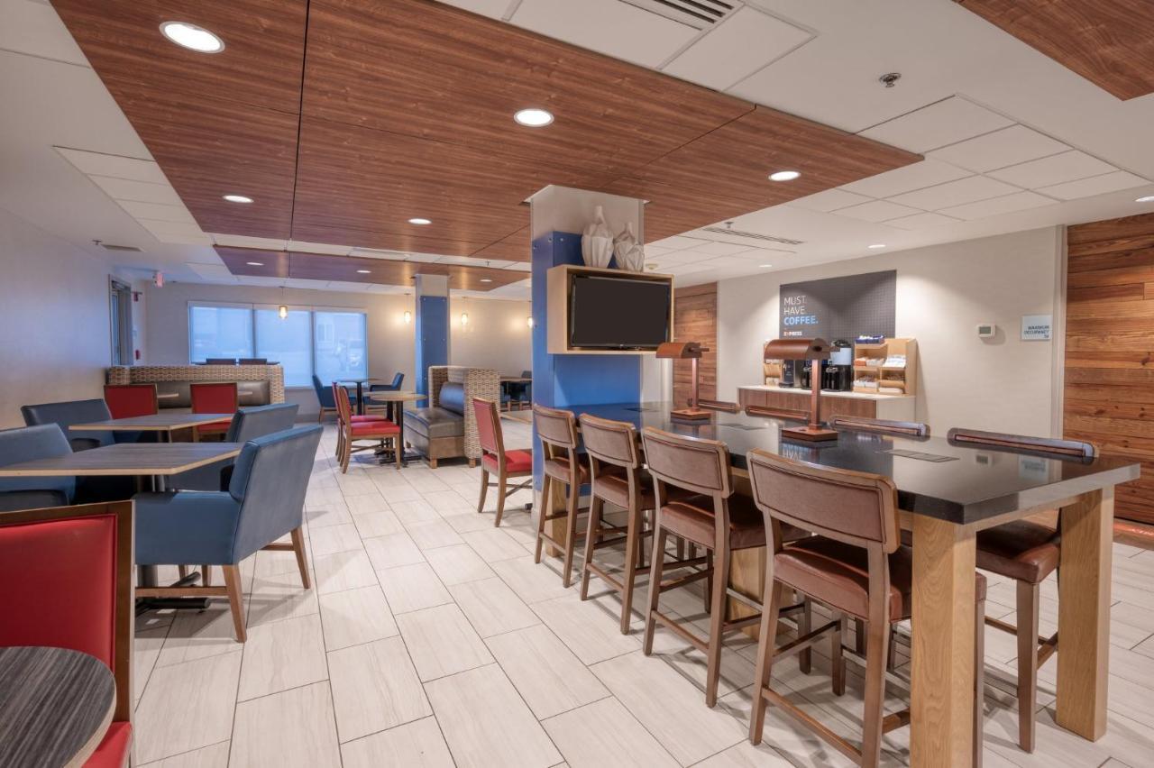 Holiday Inn Express Radcliff Fort Knox By Ihg Exteriér fotografie